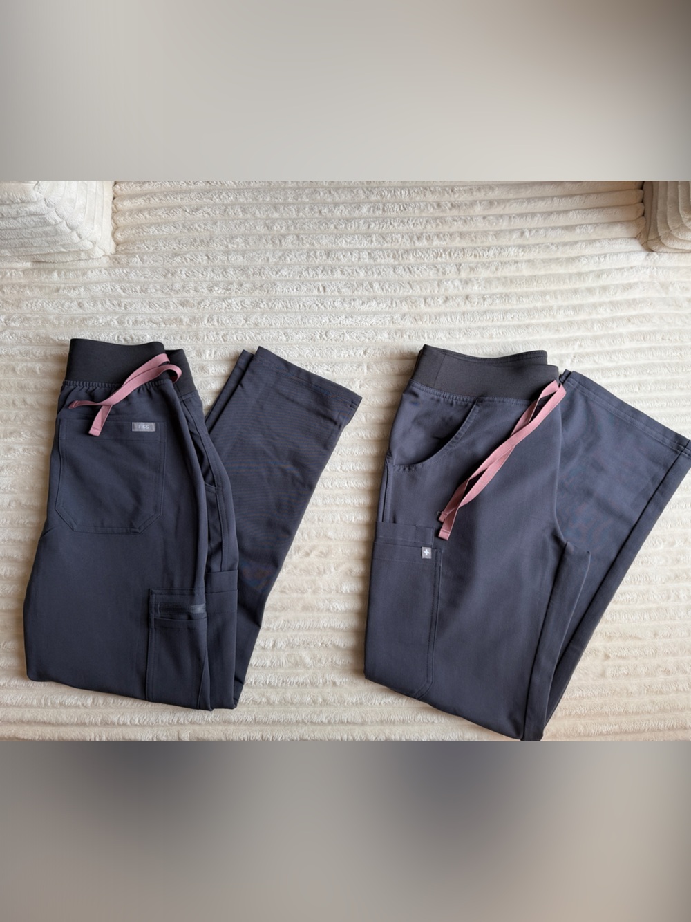 Figs Straight leg scrub pants in charcoal grey - XSP (2)